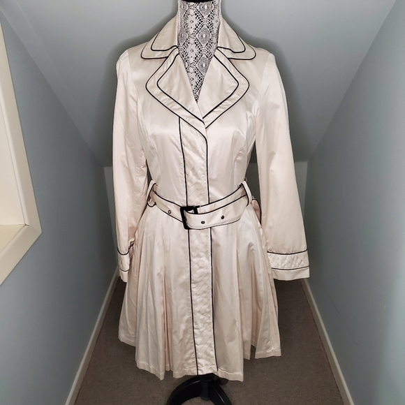 Spring jacket - Picture 1 of 4